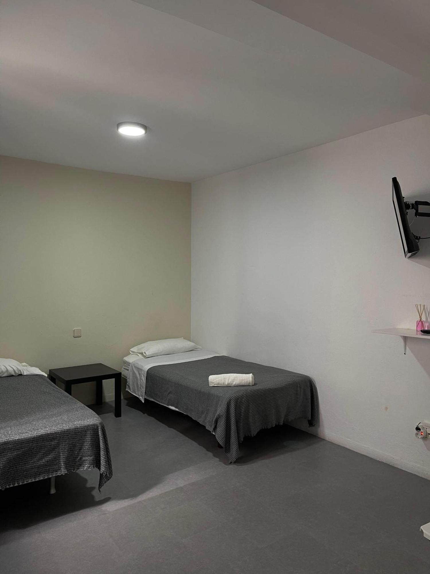 Hostal Santa Calma Марбелья Экстерьер фото